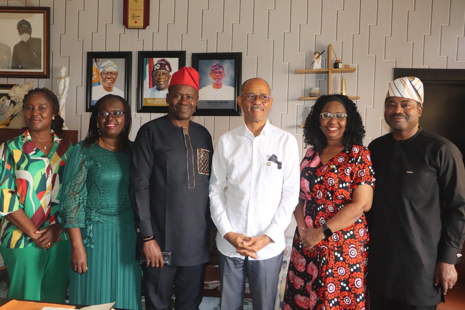 Lagos Plans Stricter Rules for Antimicrobial Sales