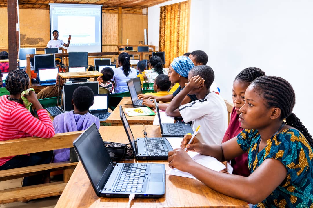 ROTAGI Empowers 50 Ondo Girls With Free AI, Computer Skills